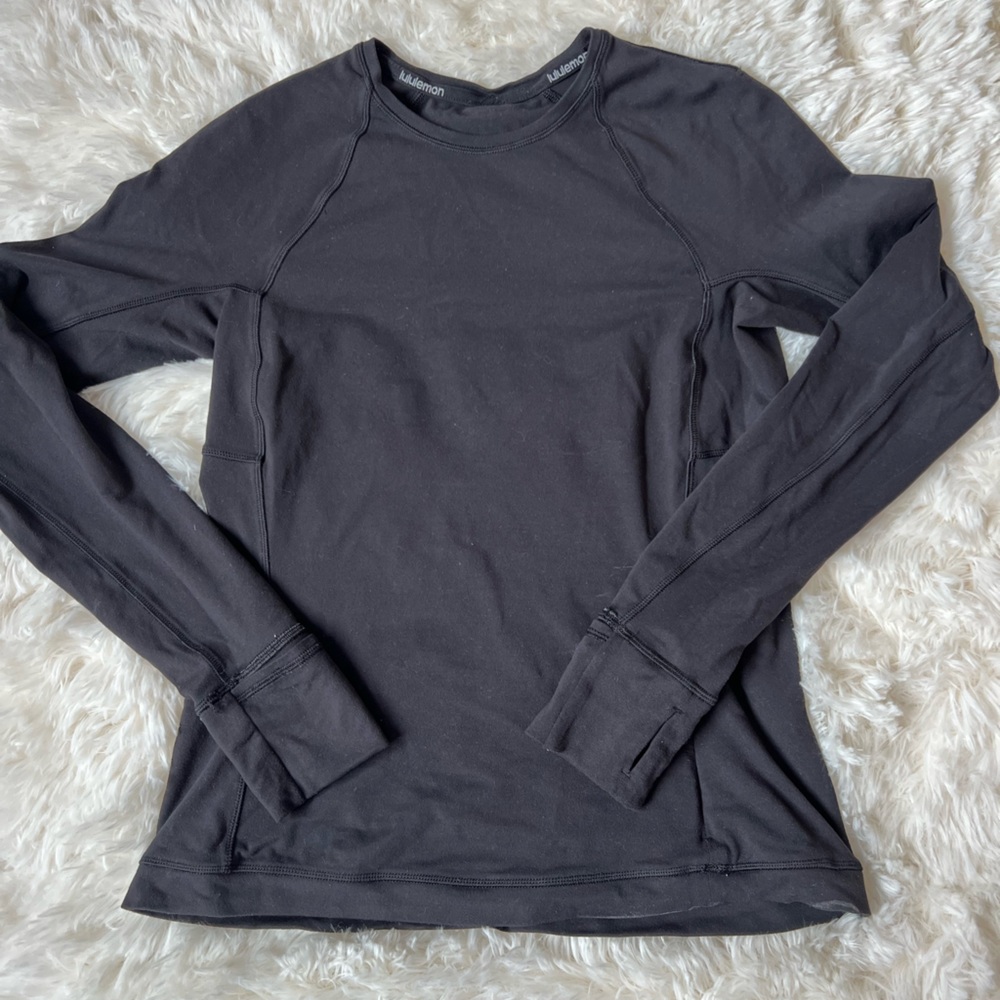 Lululemon long sleeve shirt size 8